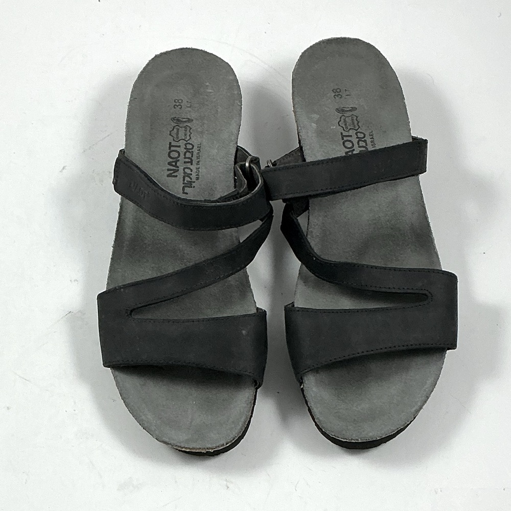 Naot Gabriela Black Wedge Sandals Size 38 - 7